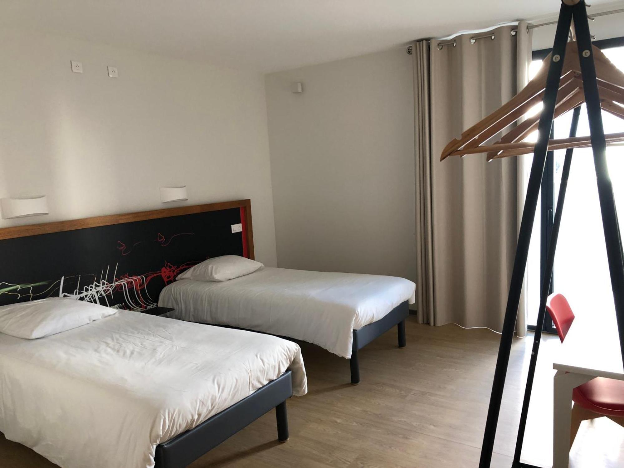 Cis Lamourelle Centre International De Sejour * Carcassonne