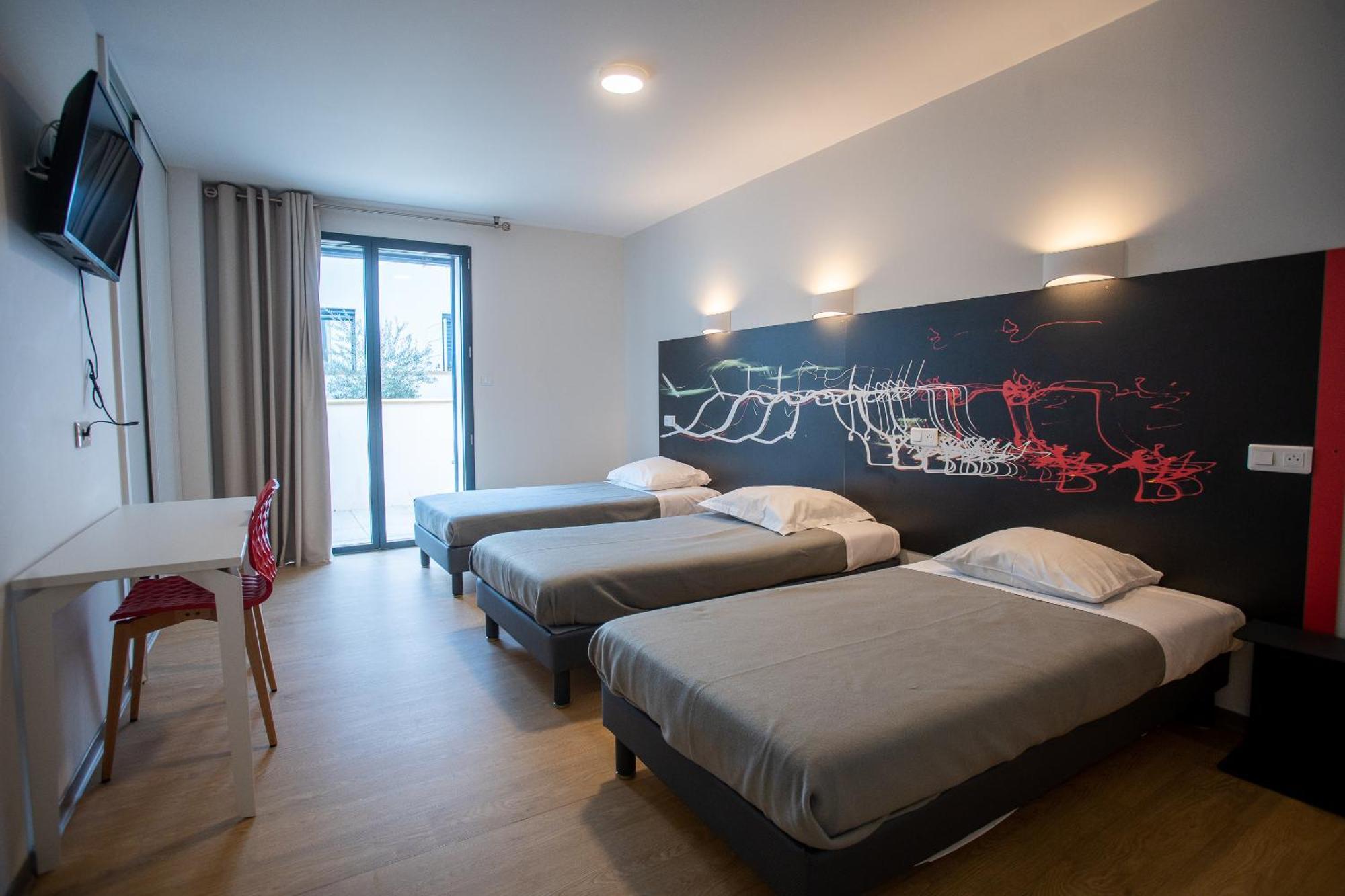 Cis Lamourelle Centre International De Sejour Hotel