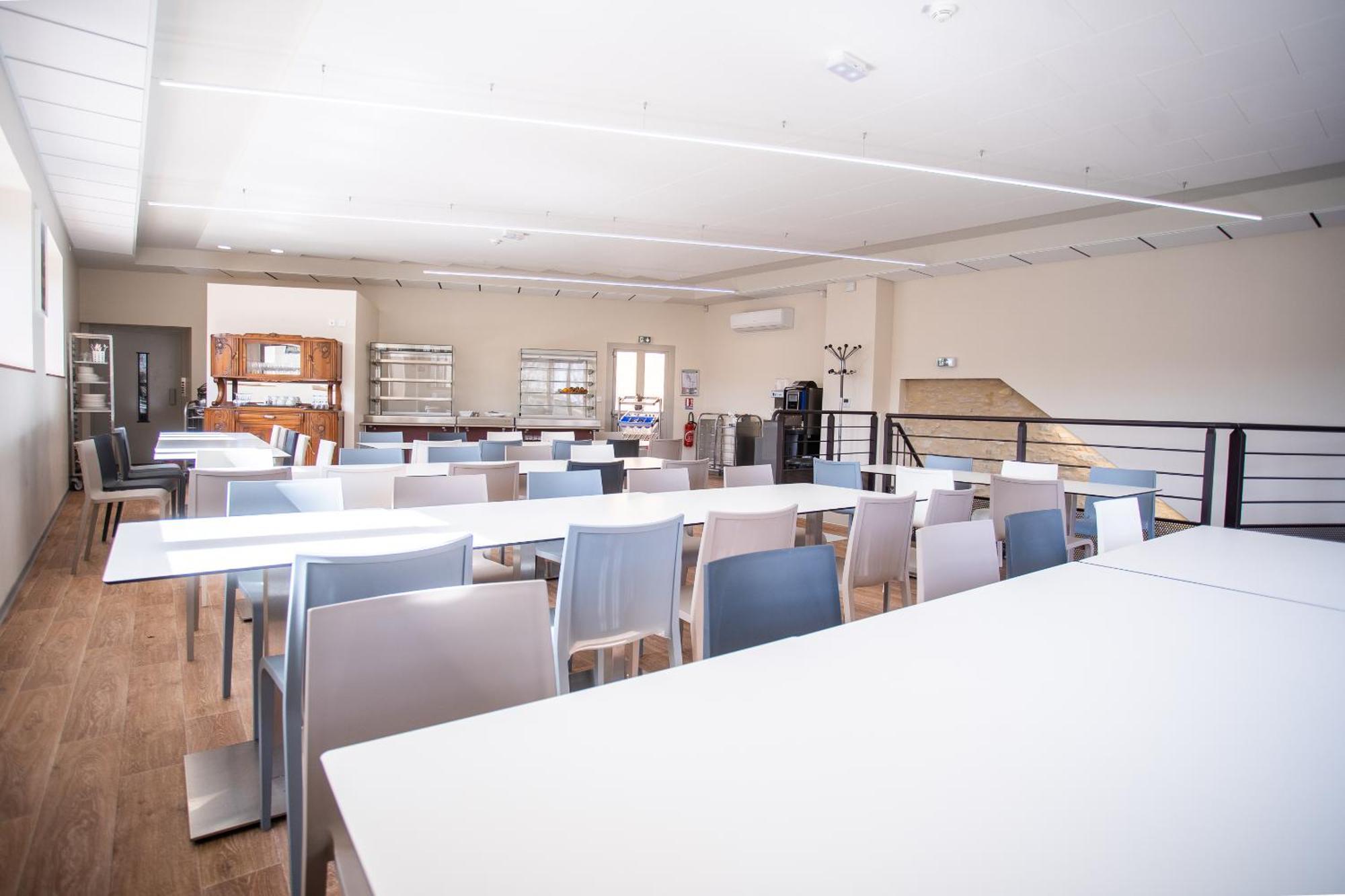 Cis Lamourelle Centre International De Sejour Hotel *